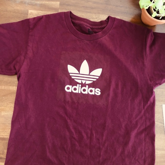 adidas Other - Adidas Trefoil T-Shirt. Boys size L. Burgundy.